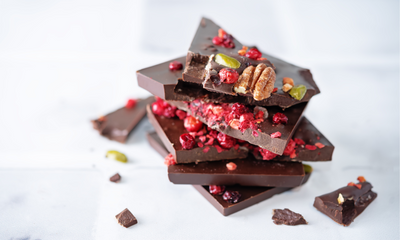 The Ultimate Healthy Fall Treat: Dairy-Free, Low-Sugar Chocolate Bark Recipe